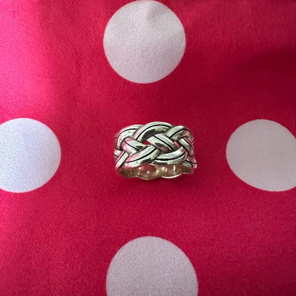 Brighton Interlok Ring Size 9